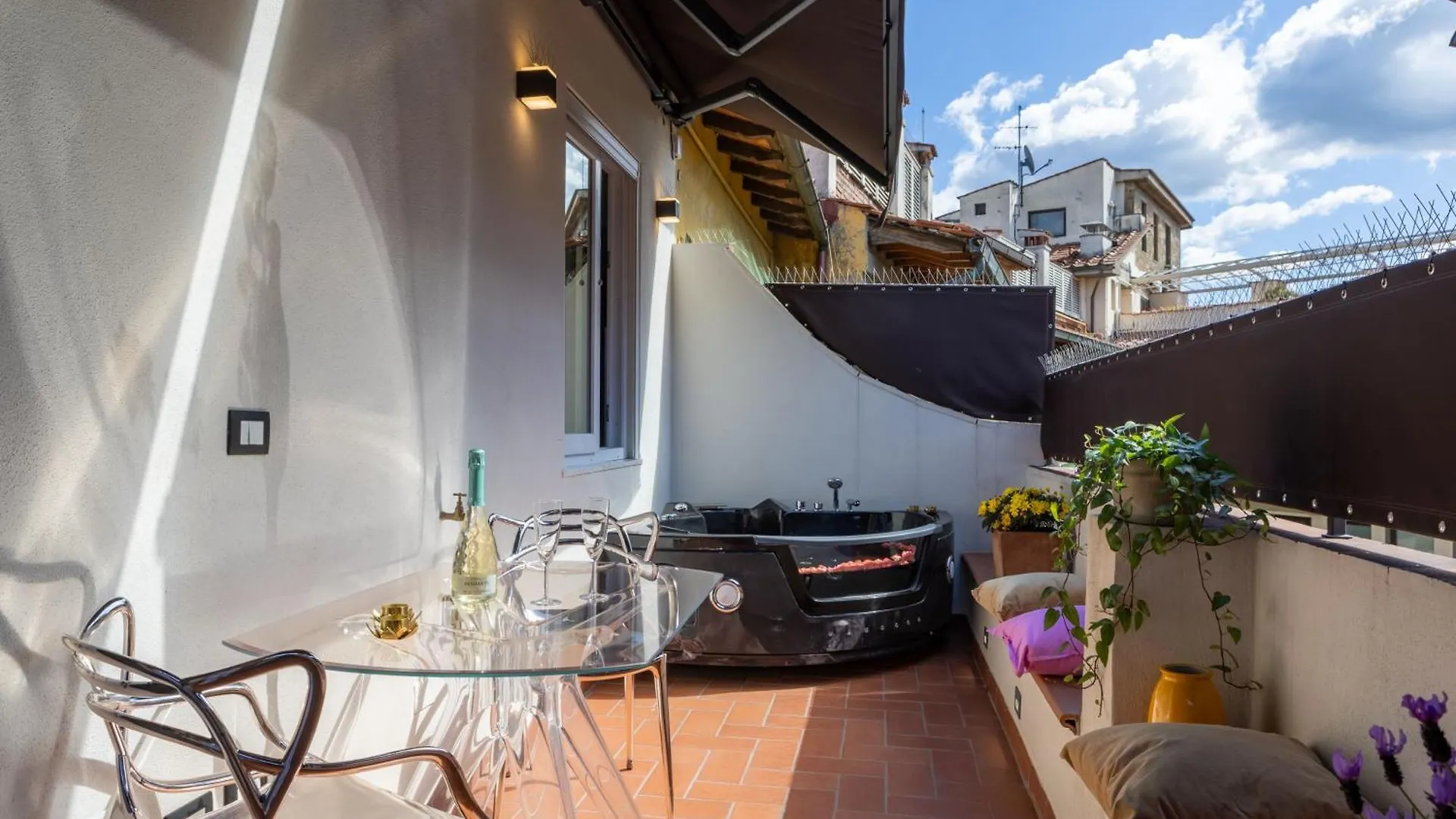 Ponte Vecchio Terrace Suite With Jacuzzi Florence